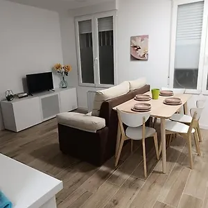 Encantador Apartamento Completo Con Dos , Madrid España